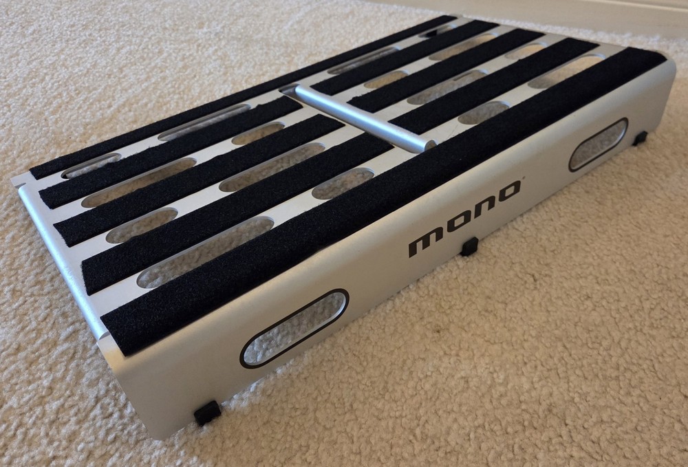 MONO Pedalboard Medium, Silver