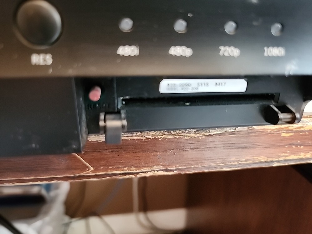 DirecTV Plus R22-200 HD DVR No Card No Remote No Cable Both Doors Missing 2008