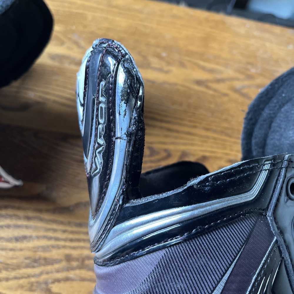 Bauer X90 Pro Stock Skates 10.25 Extra Stiff