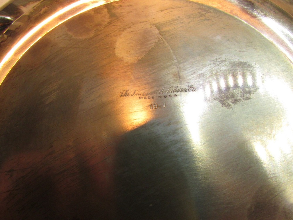 Vintage Sheffield silverplate pedestal 2 QT serving dish w/Pyrex insert