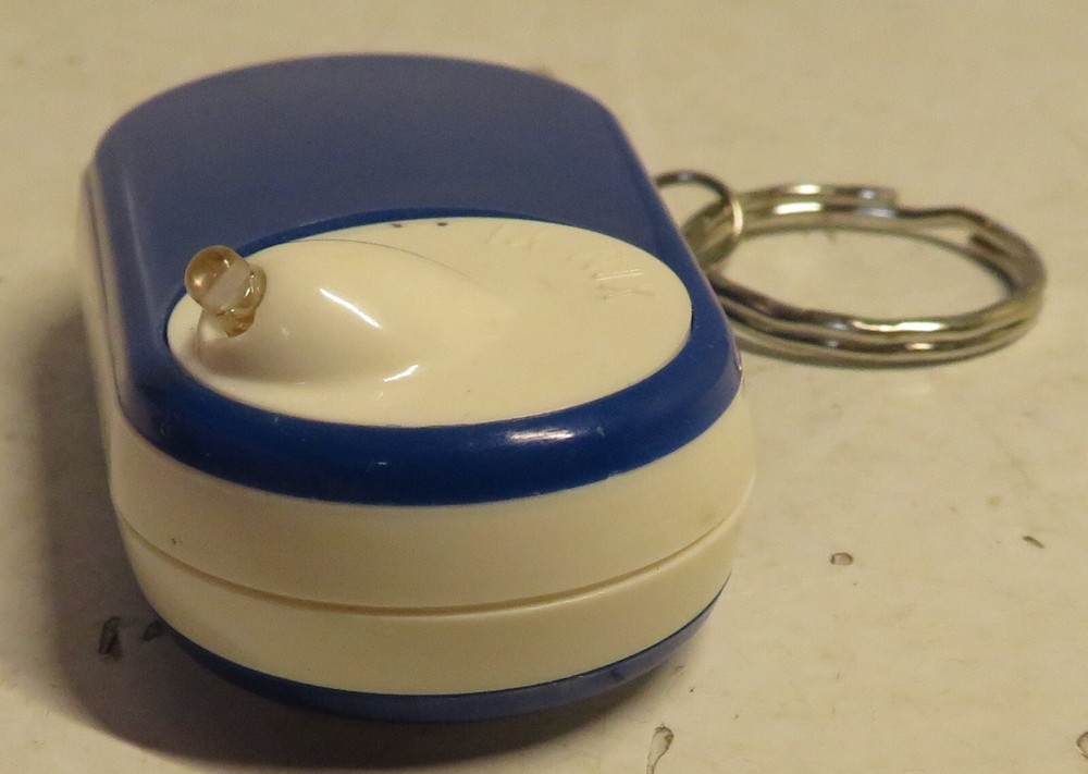 Folding Magnifying Glass Magnifier with Light Keychain Lighted Handheld Pocket