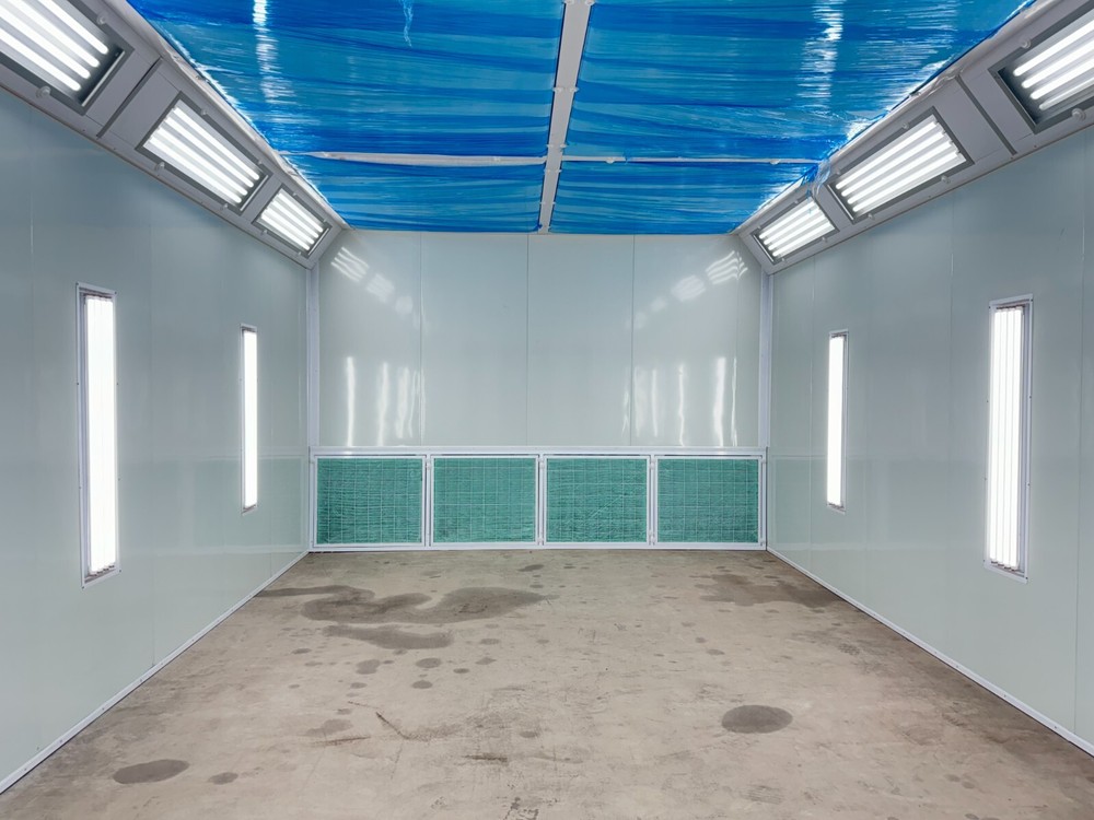 Brand New Paint/Spray booth
