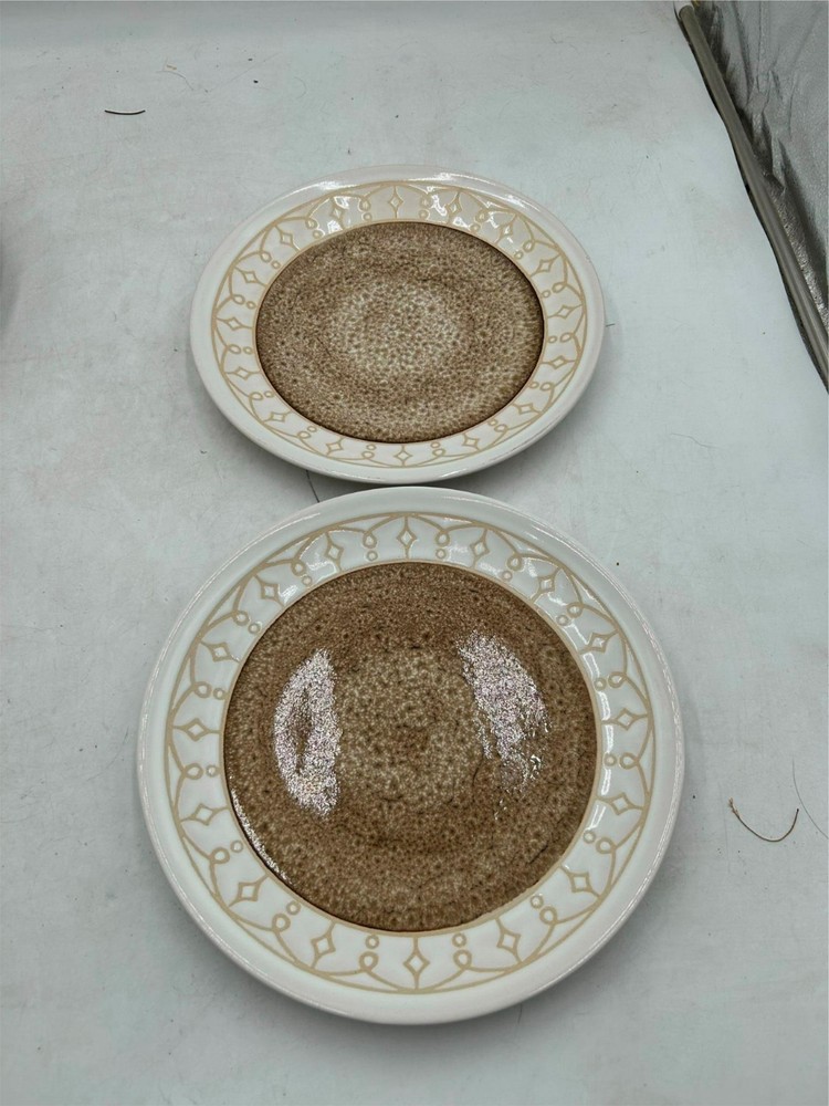 2)  PFALTZGRAFF   REMI BEIGE   DINNER PLATES
