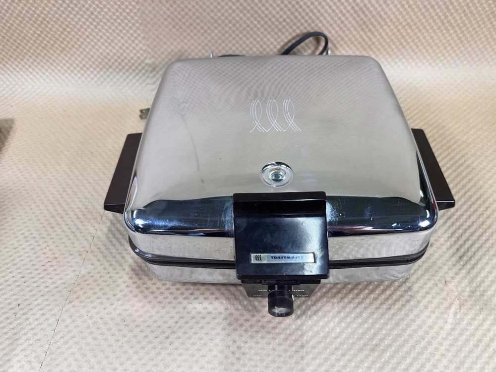 VINTAGE Toastmaster (259A) Chrome Waffle Maker / Griddle Combo [TESTED/WORKS]