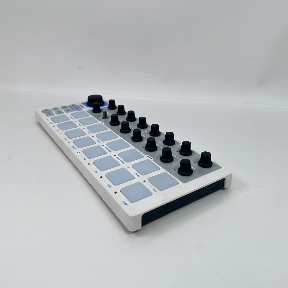 Arturia BeatStep White 16-Key Controller & Sequencer; AS-IS