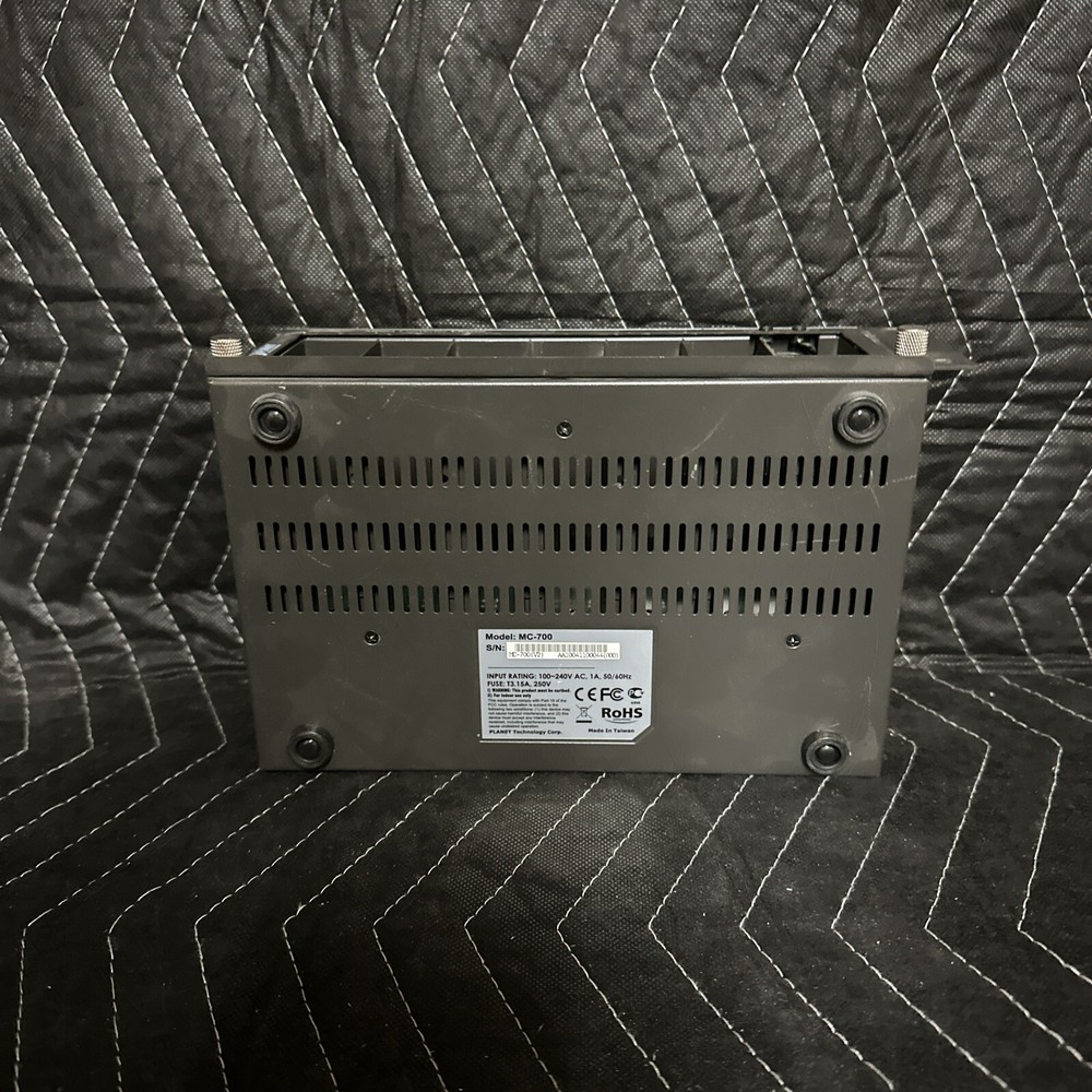 Planet Mc-700 Media Converter Chassis