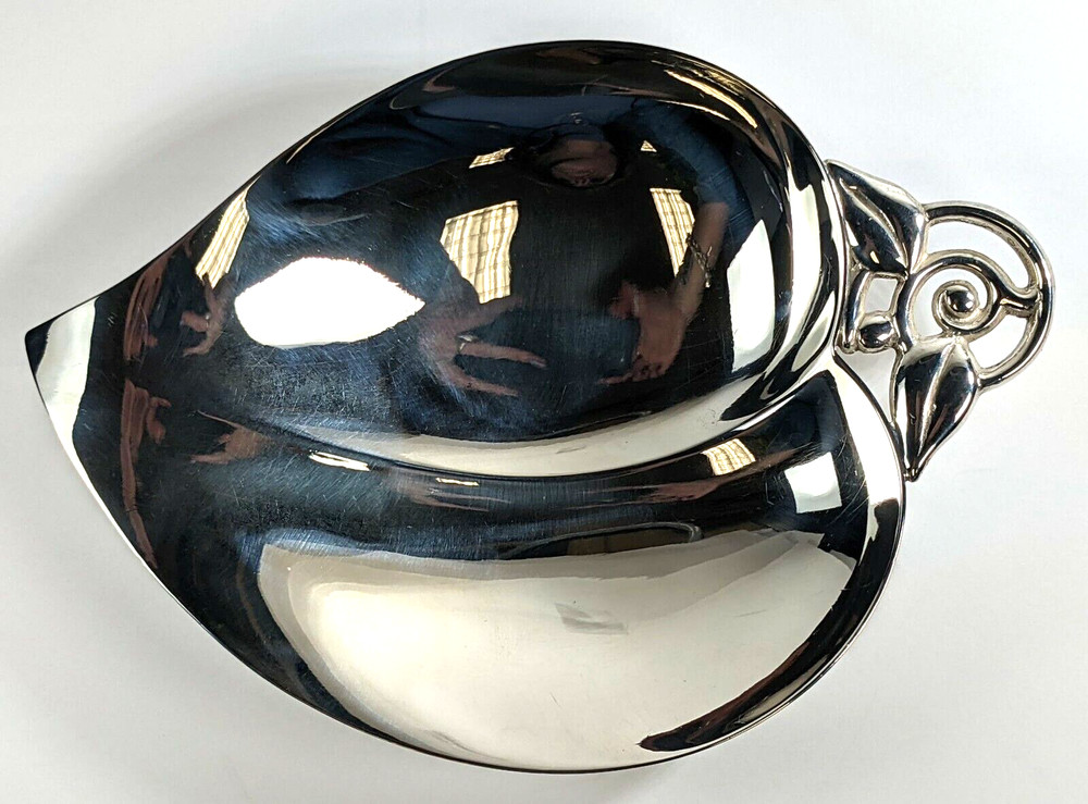 Tiffany & Co. Sterling Silver Candy Nut Apple Leaf 3 Footed Dish
