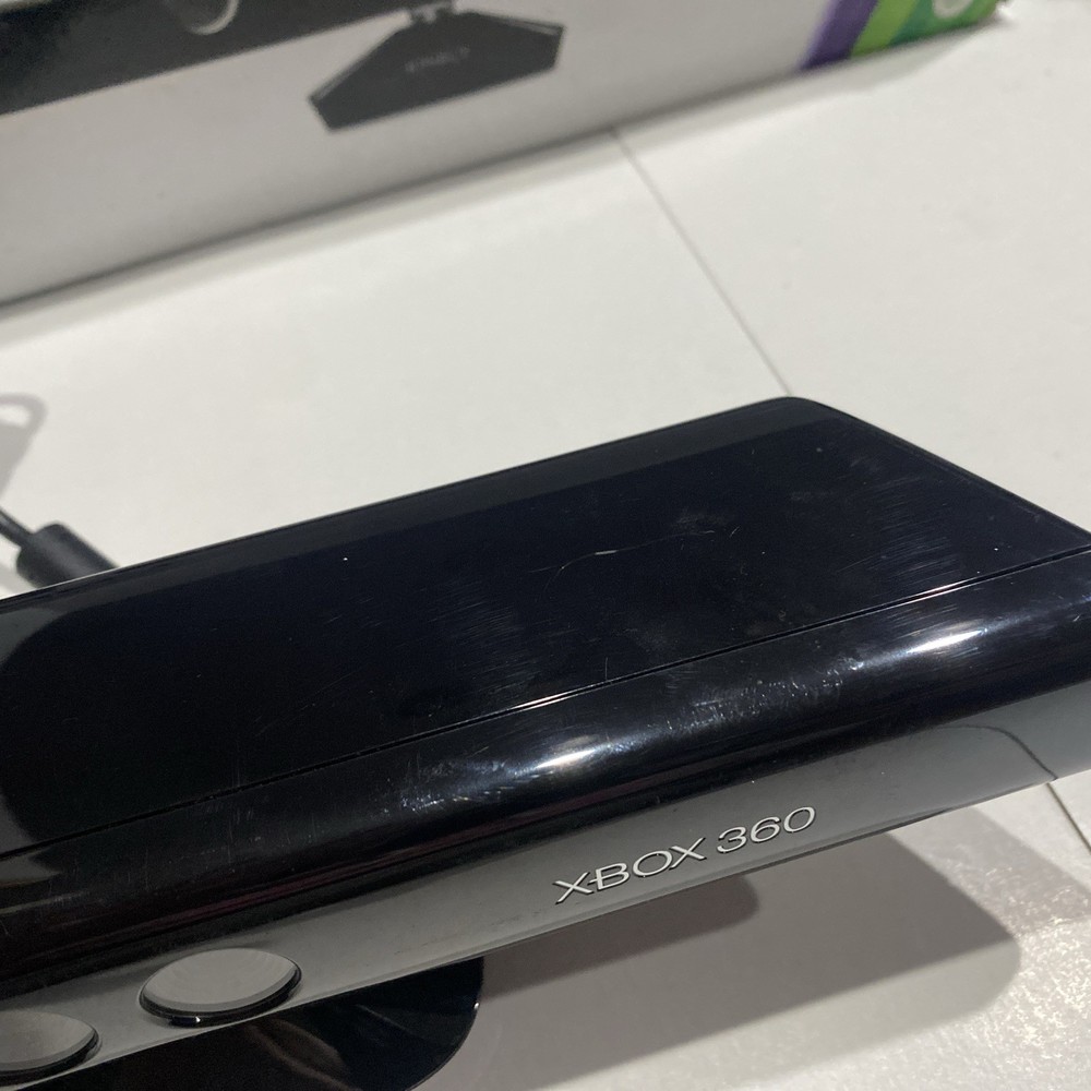 Microsoft Xbox 360 Kinect Motion Sensor Bundle, Tested And Working