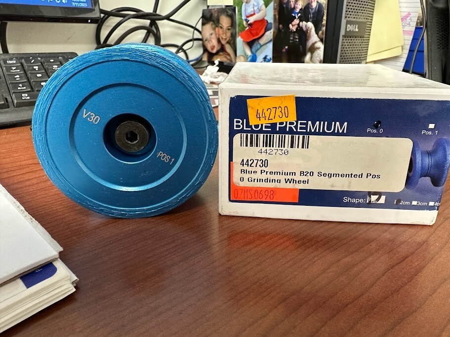 BLUE PREMIUM B20 SEGMENTED POSITION 0 GRINDING WHEEL