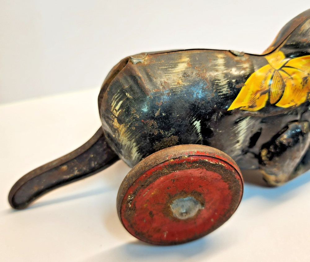 Vintage 1930's Marx Mystery Cat Pull Toy.