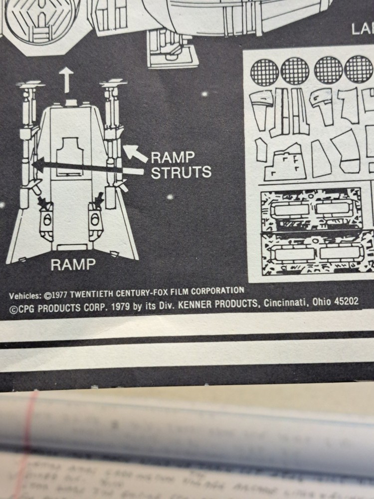 Star Wars 1977 Millenium Falcon Instruction Sheet VGUC