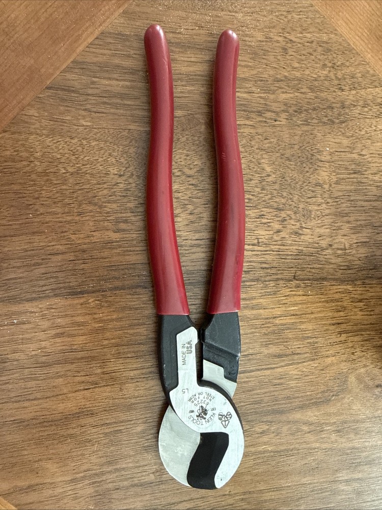 Klein Tools Cable Cutter 9 Inch