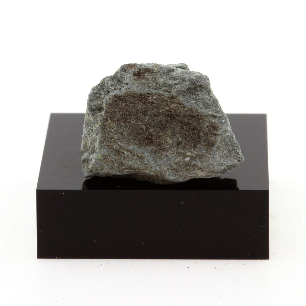 Chloritoschist. 32.6 cts. Lanark, Ontario, Canada.