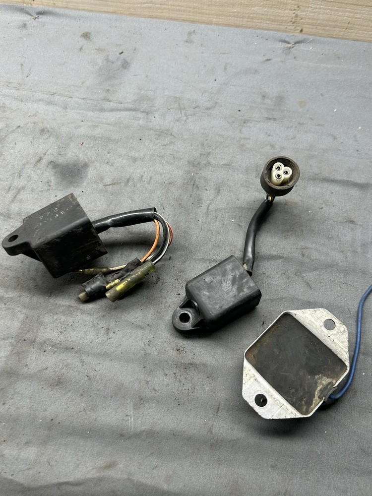 1996 Yamaha Blaster 200 ECU Computer Controller CDI ECM Misc Lot