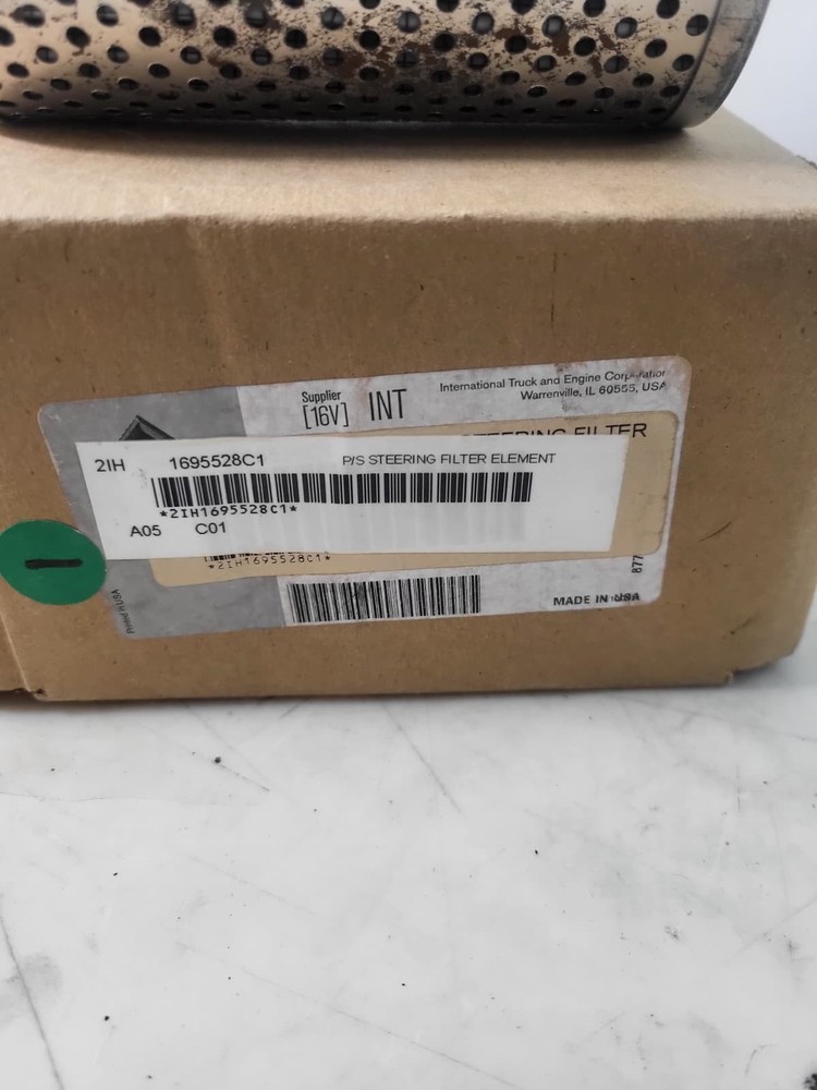 Genuine OEM International Filter Element 1695528C1