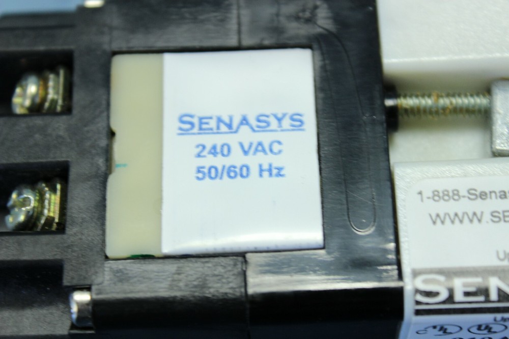 NEW Senasys 910AEA521 Operator Selector Switch 240VAC