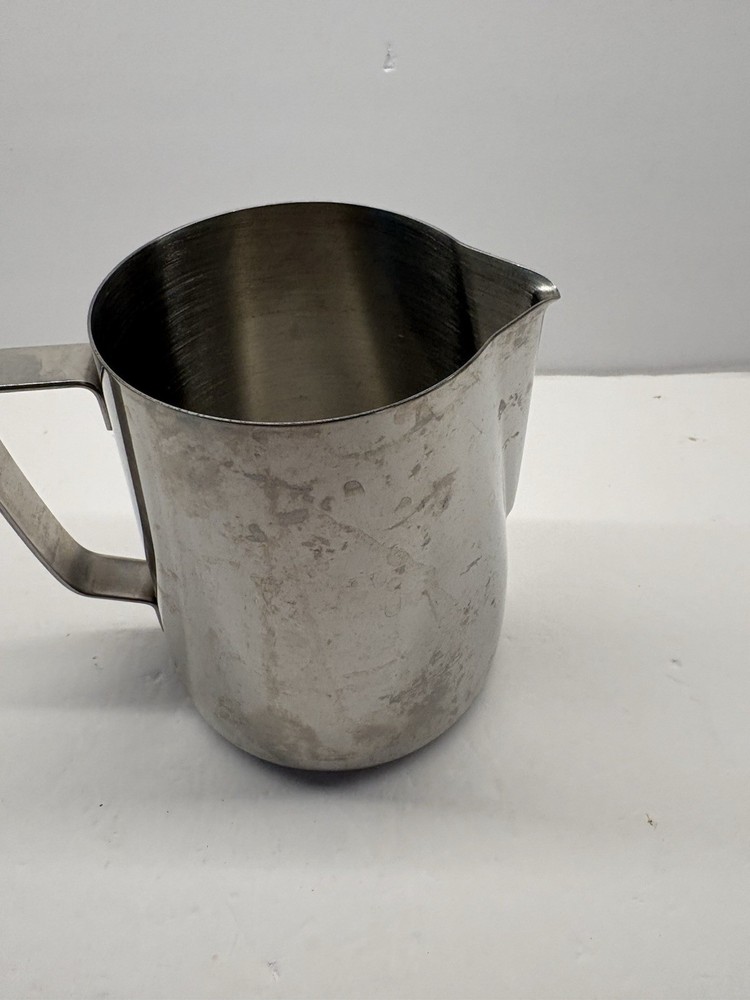 Stainless Steel Frothing 900 ML Pitcher