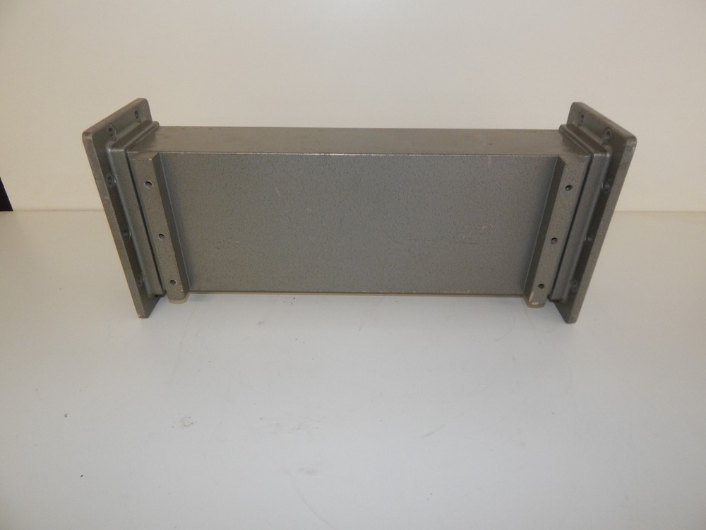 *LL* FXR L310A MICROWAVE ATTENUATOR (DZH85)