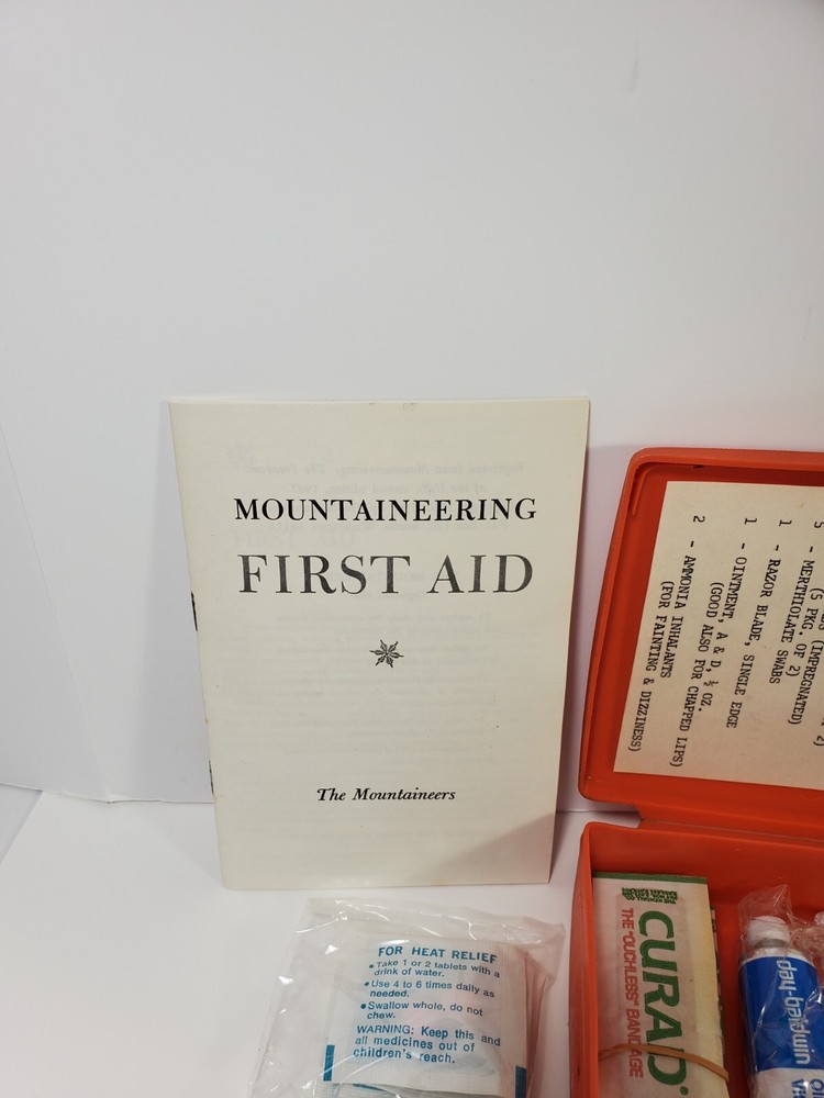 Vintage REI Mountain First Aid Kit Read Description