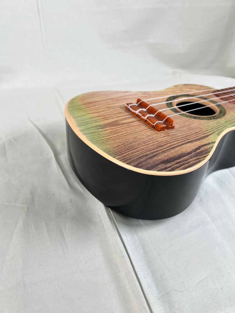 Kangaroo Eukelele 22-1/2" Excellent