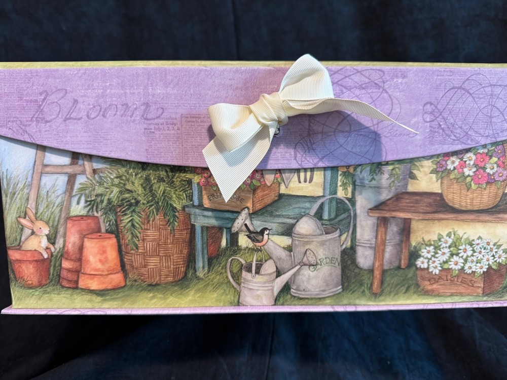 Susan Winget Decorative Cardboard Storage Box, Magnetic Close 14"
