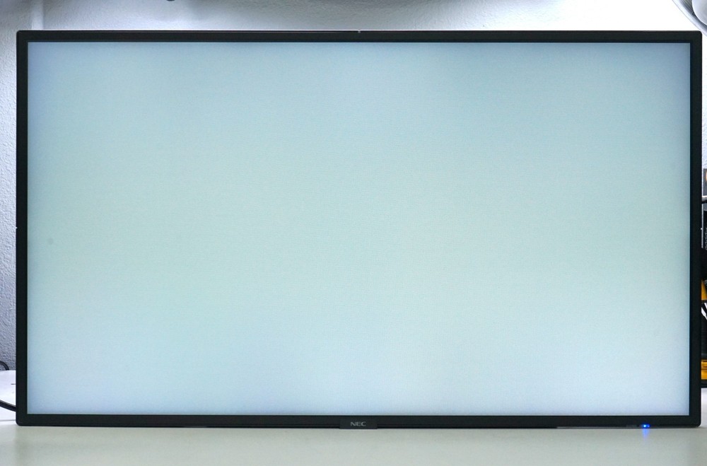 NEC MultiSync V404 40” Commercial-Grade Large Value Format LCD Display