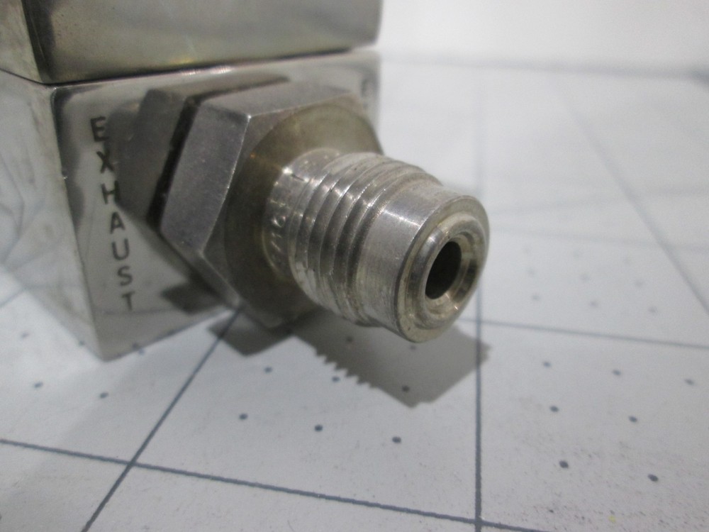 Unit, UFC-1100, Mass Flow Controller, NH3, 1 SLM, Used