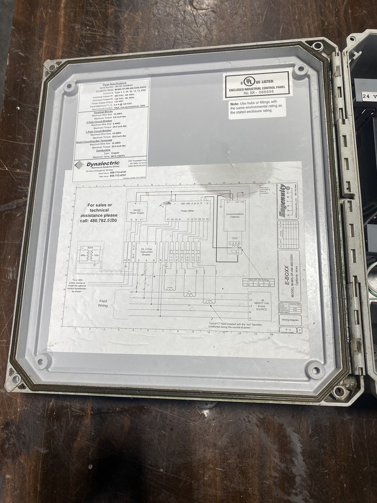 Eboxx Solar by Engenuity Controller - Dynalectric