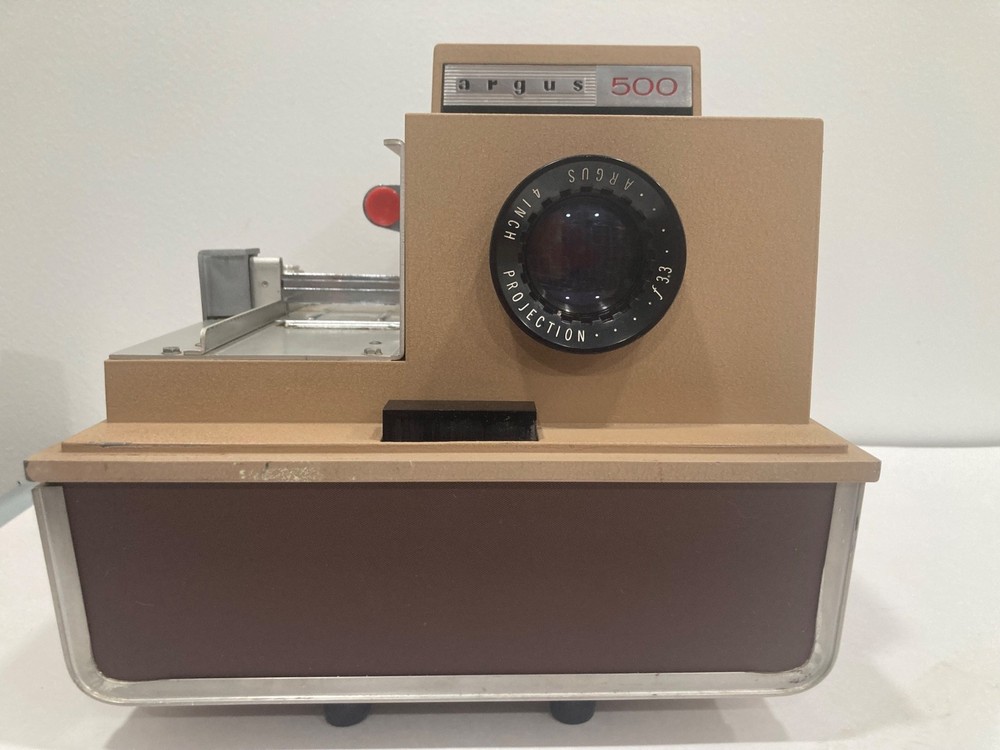 Vintage Argus 500 Electromatic Remote Automatic Slide Projector W/ Case No Cord