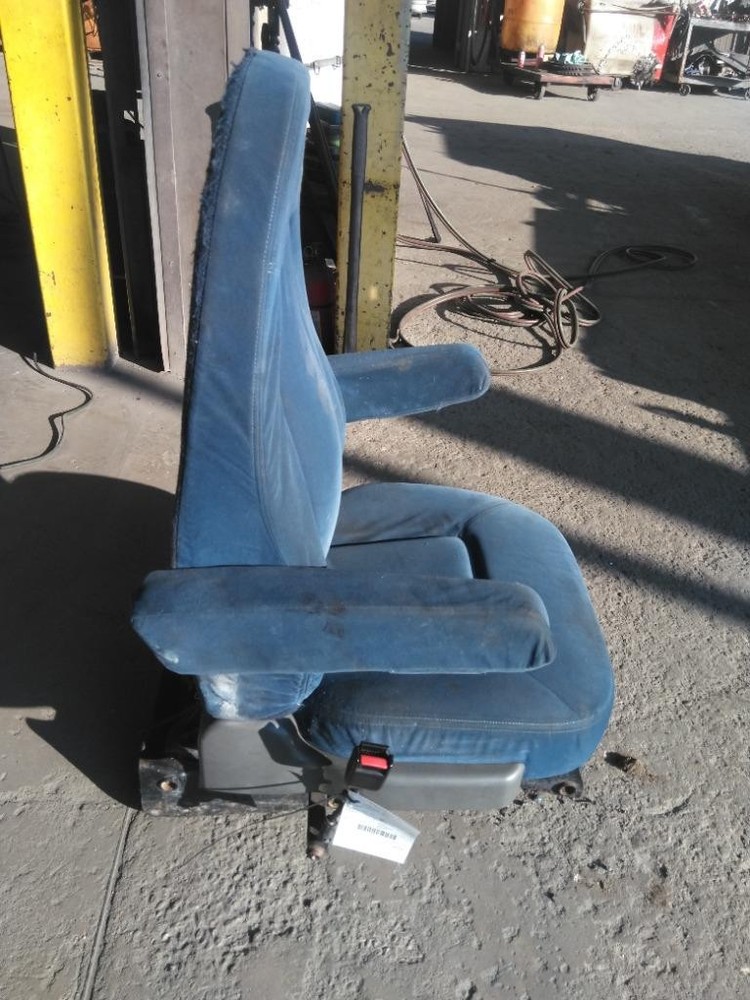 Replaces 2009 FREIGHTLINER COLUMBIA 120 FRONT SEAT ,  MD