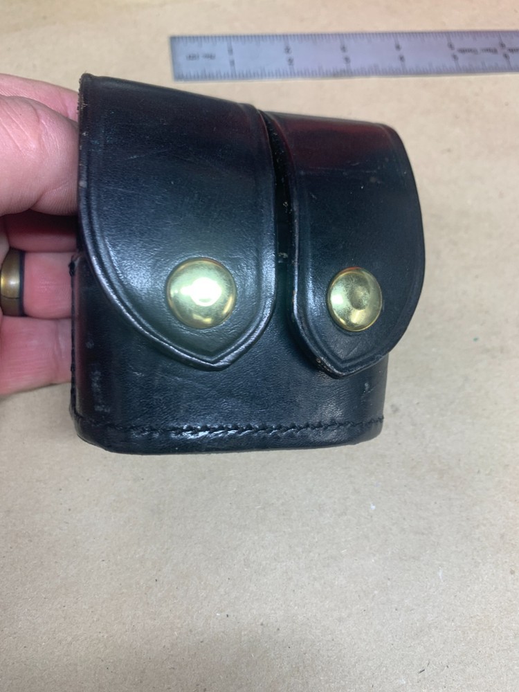 Safariland Comp 2 or HKS Medium Speedloader Double Pouch