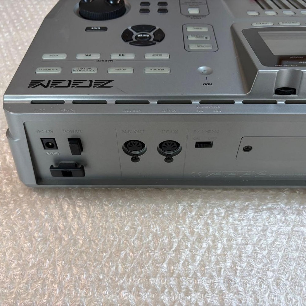 Zoom MRS-802 Digital Multi-Track Recording Studio