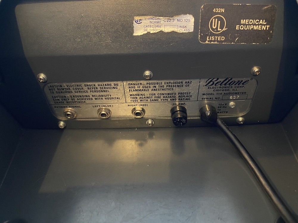 Beltone Model 119 Audiometer (3)