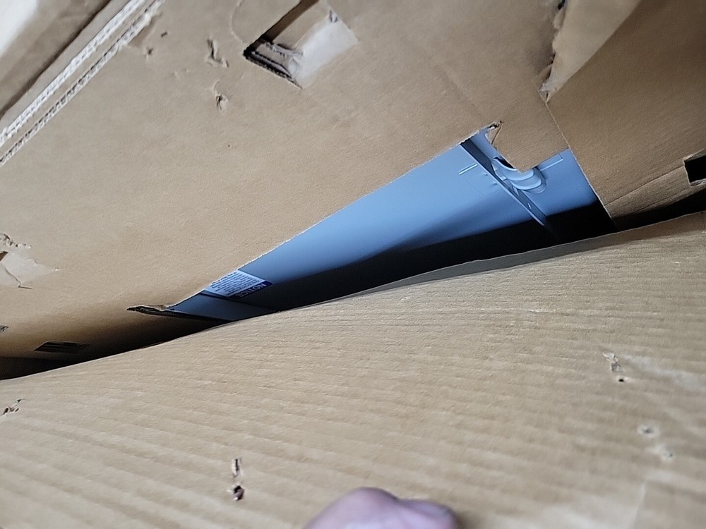 NOS EATON EZ2042S Panelboard Cover LT ETON