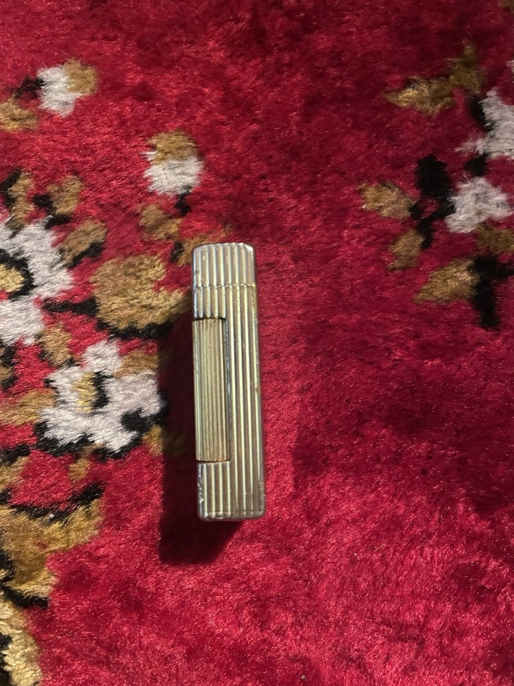 Vintage dunhill rollalite petrol small version