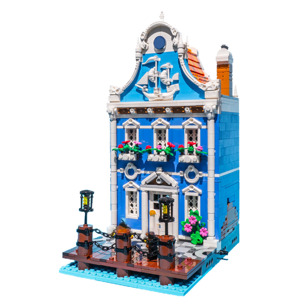 ZITIANYOUBUILD Blue House with Spacious Kitchen and Solid Hearth 1812 PCS