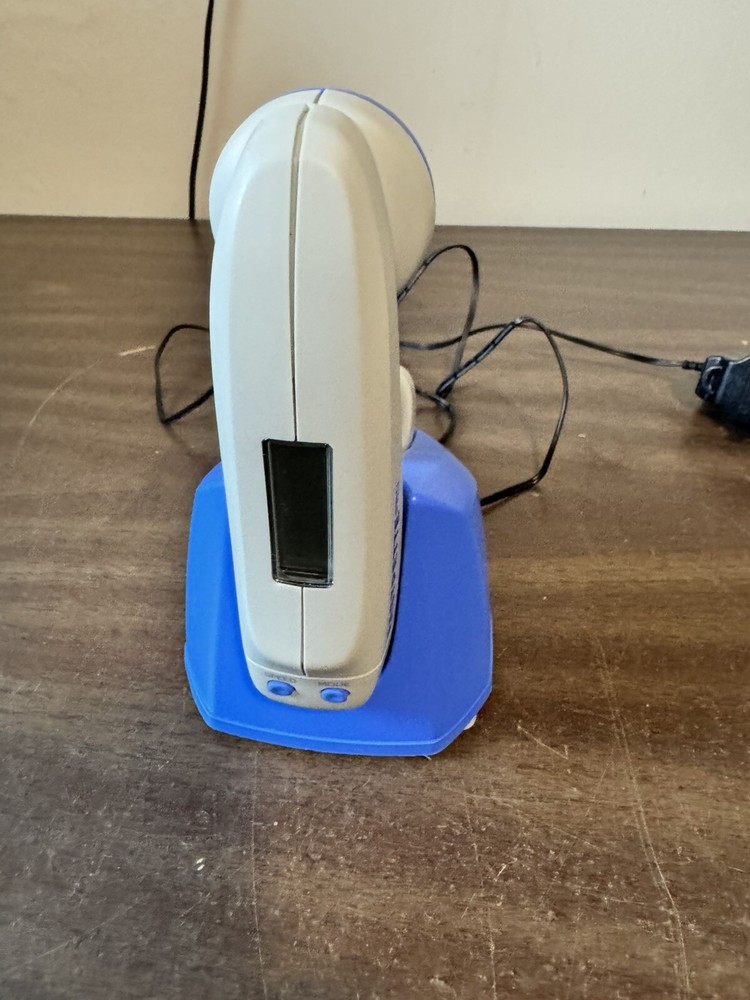 LABNET PIPETTE CONTROLLER W/ CHARGING STAND FASTPETTE PRO