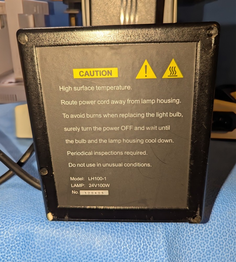 ACCU-SCOPE Observation/Teaching Microscope with THREE(x3) Objectives