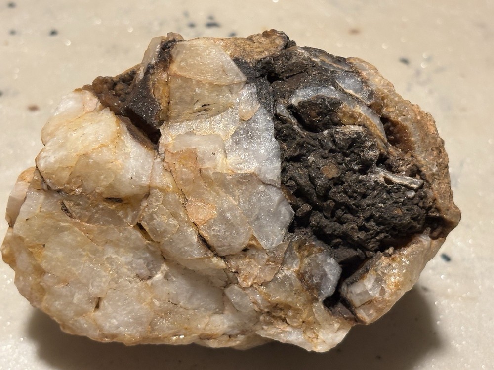 quartz gold ore