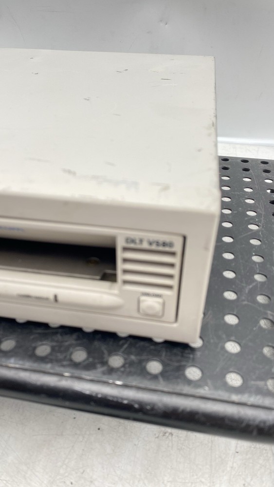 QUANTUM DLT VS80e TAPE DRIVE BHHBA-YF