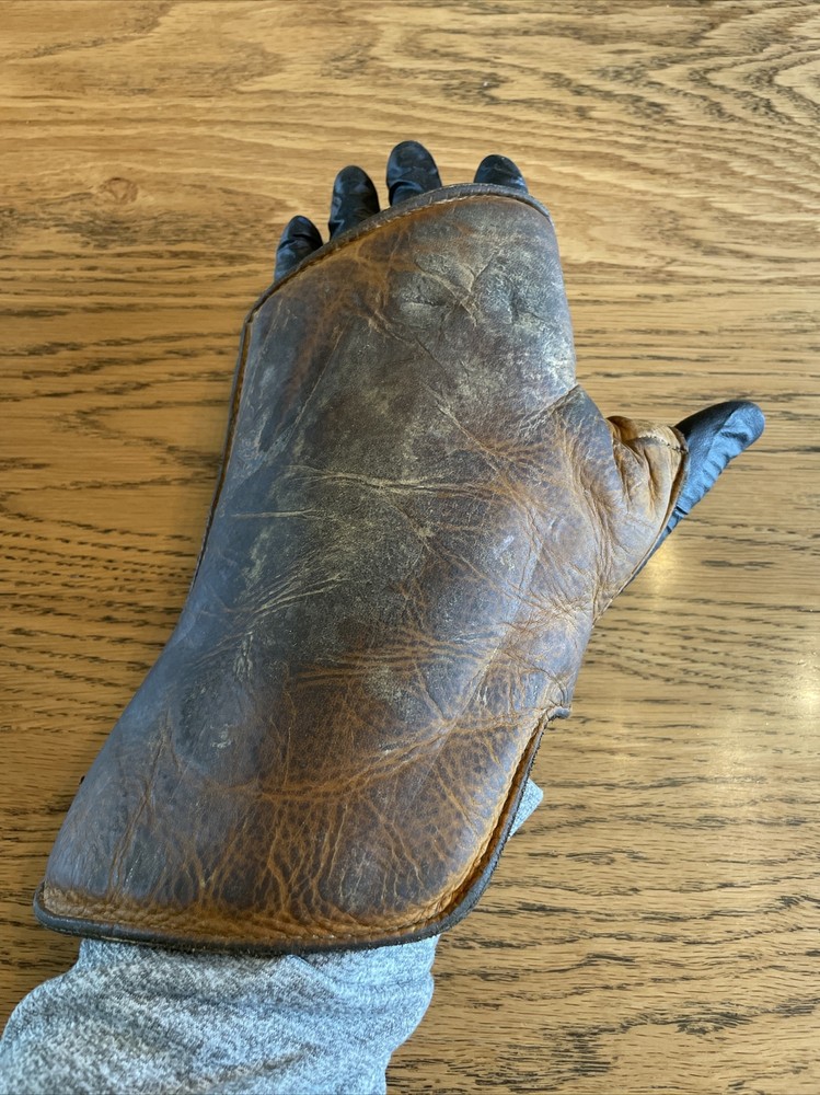 Vintage Leather Shooting Glove