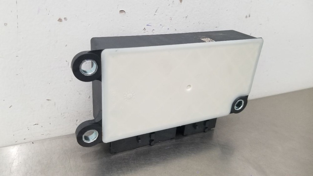 22 CHEVY SILVERADO 1500 SRS BAG MODULE 13534411