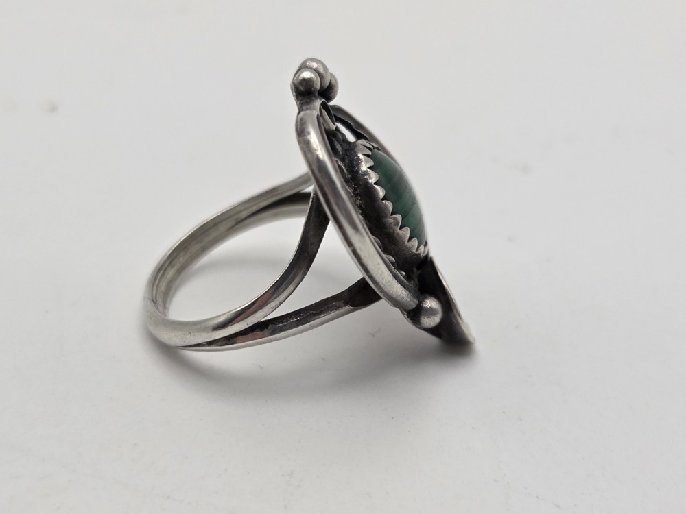 925 Vintage Malachite Native Ring Sterling Silver Size 5.5