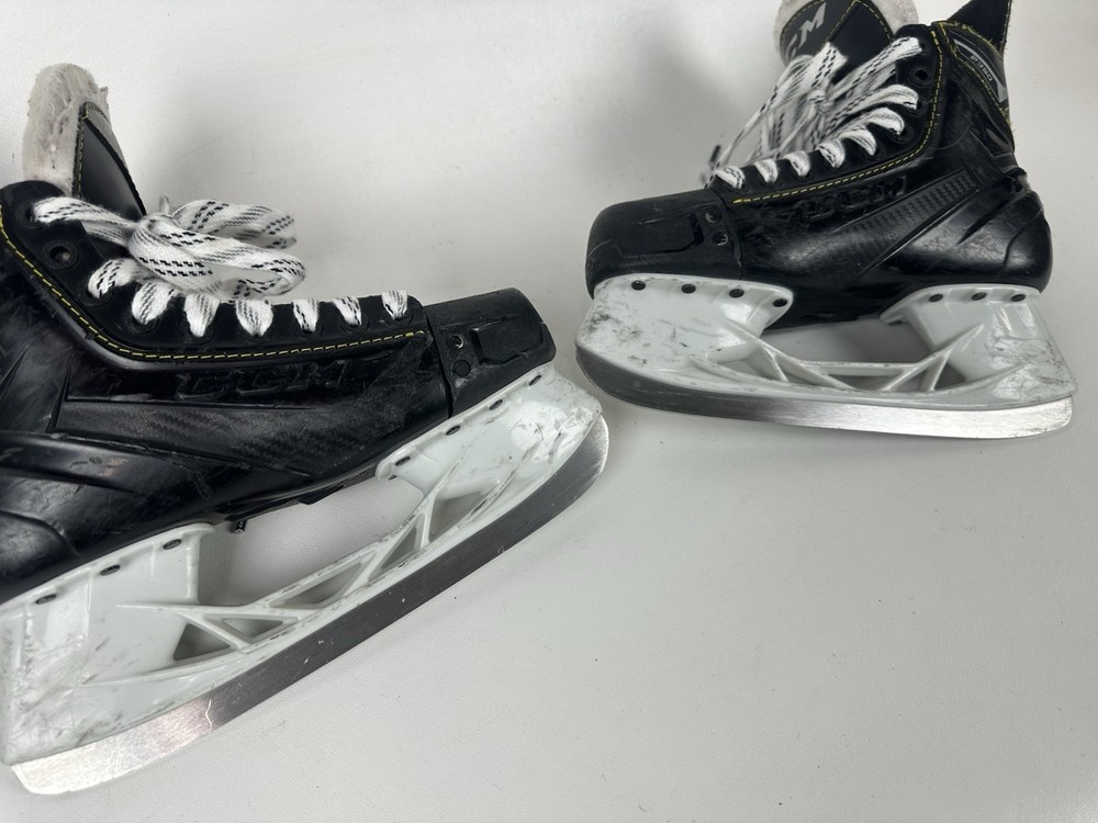 CCM Super Tacks 9350 US size 5