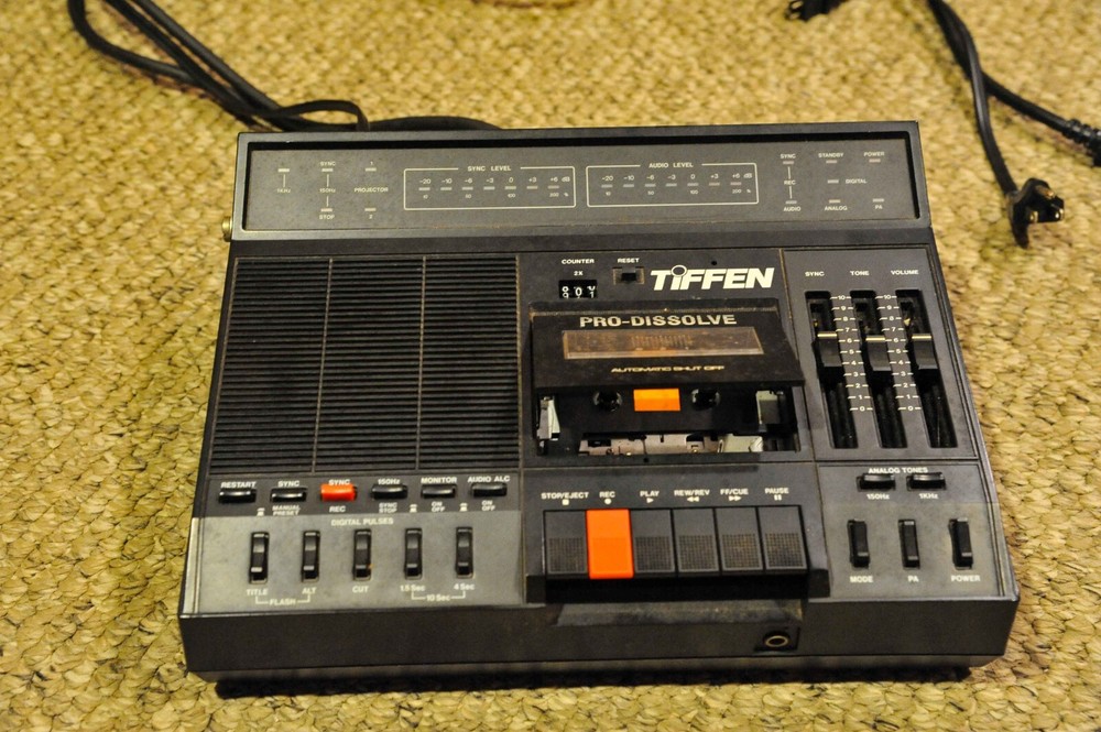 Tiffen PRO-DISSOLVE Digital Effects Cassette Recorder