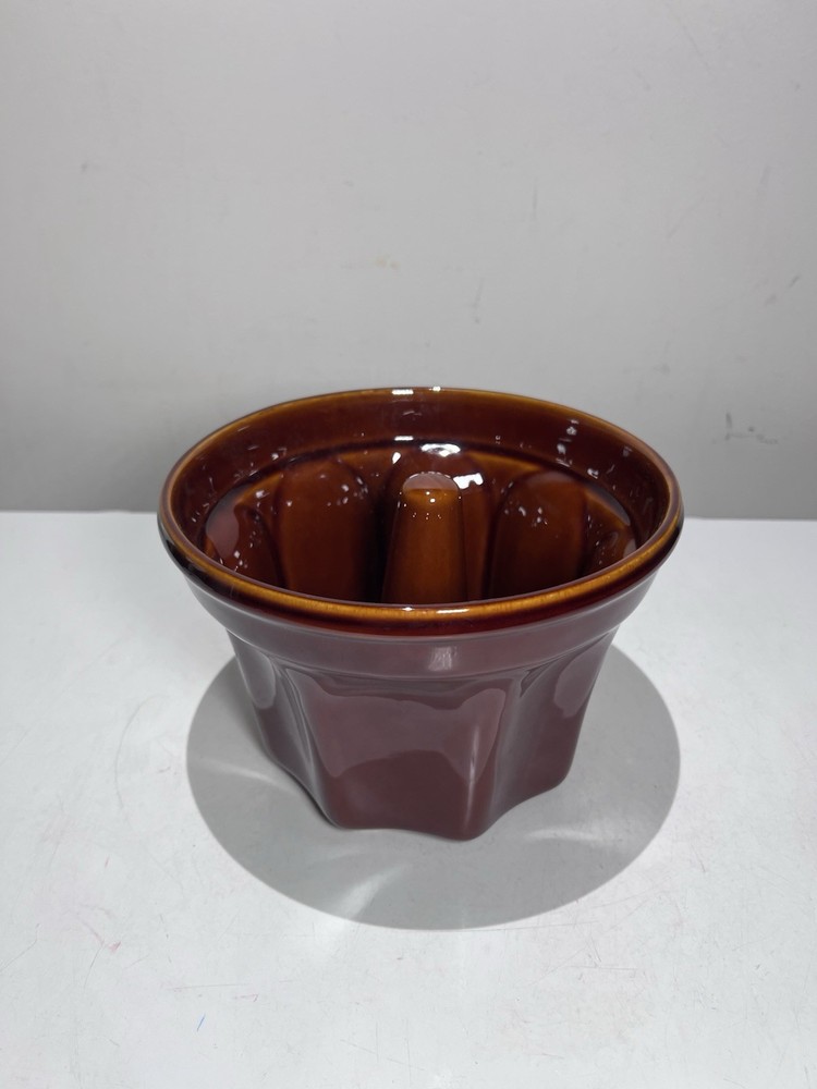 Vintage Williams Sonoma Ceramic Monkey Bread Mold Brown