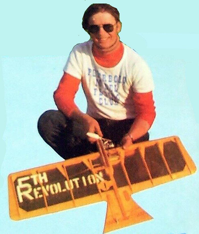 Model Airplane Plans (UC): 5th REVOLUTION 36" Wingspan Combat for 3.5cc Engine