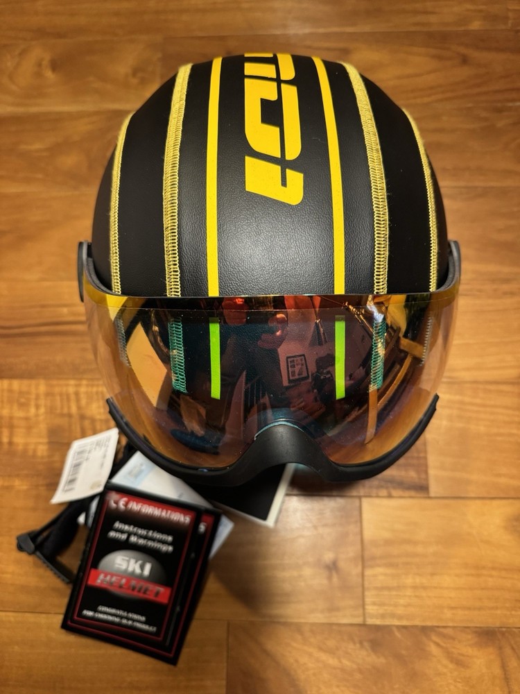 FENDI Women’s Ski Helmet Size M
