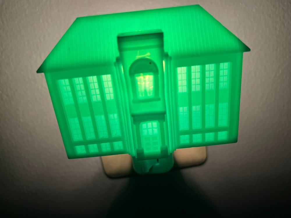 (5) Vintage Plastic Building Christmas Night Light Covers-Churches-Post Office