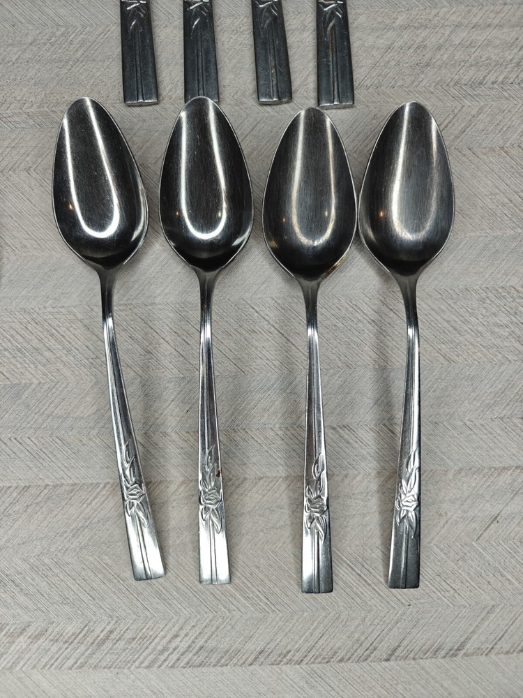 Vintage Epic Custom Stainless Flatware Floral Rose Service Set For 4